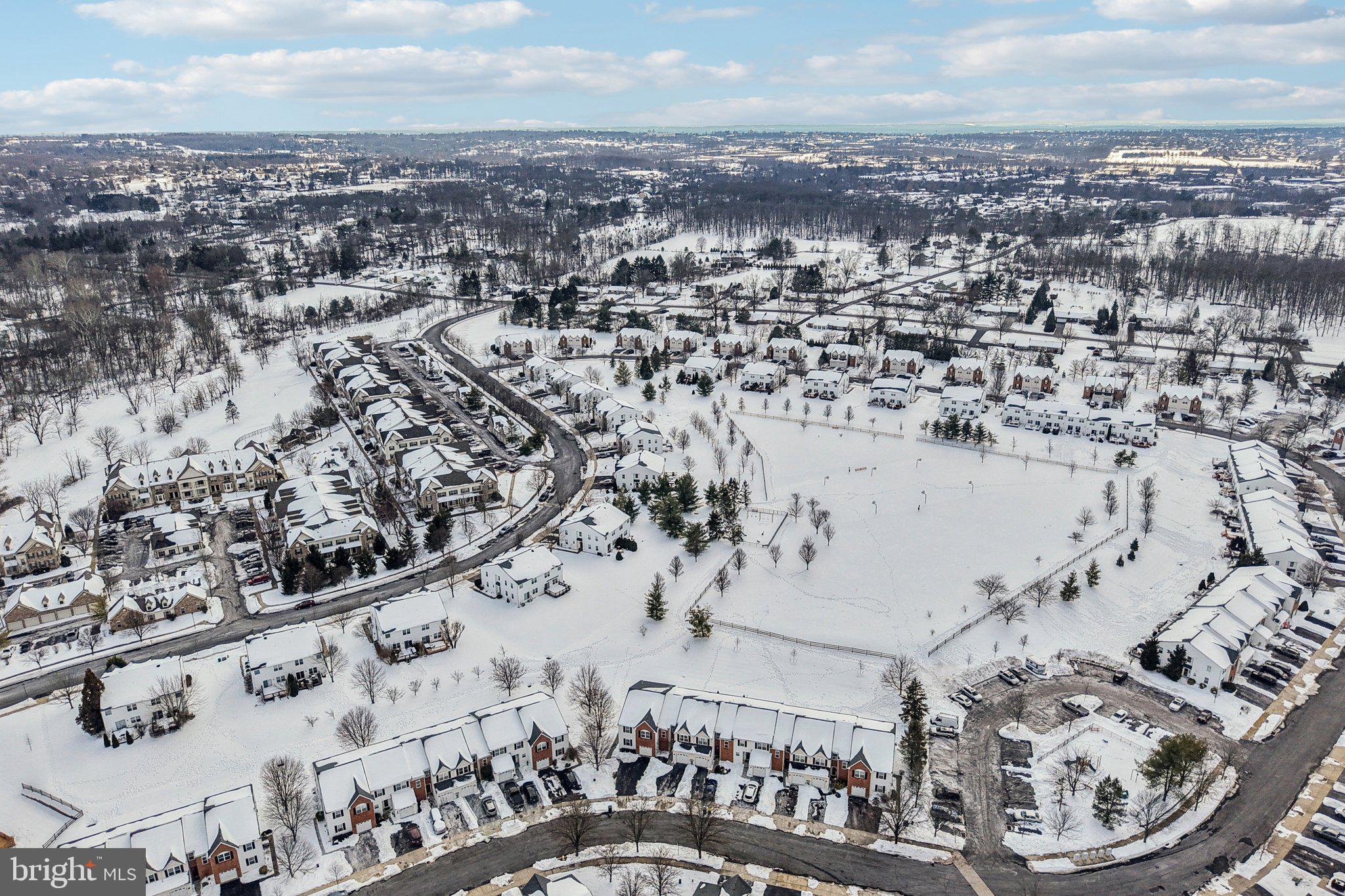 SUMMER LEA - Residential