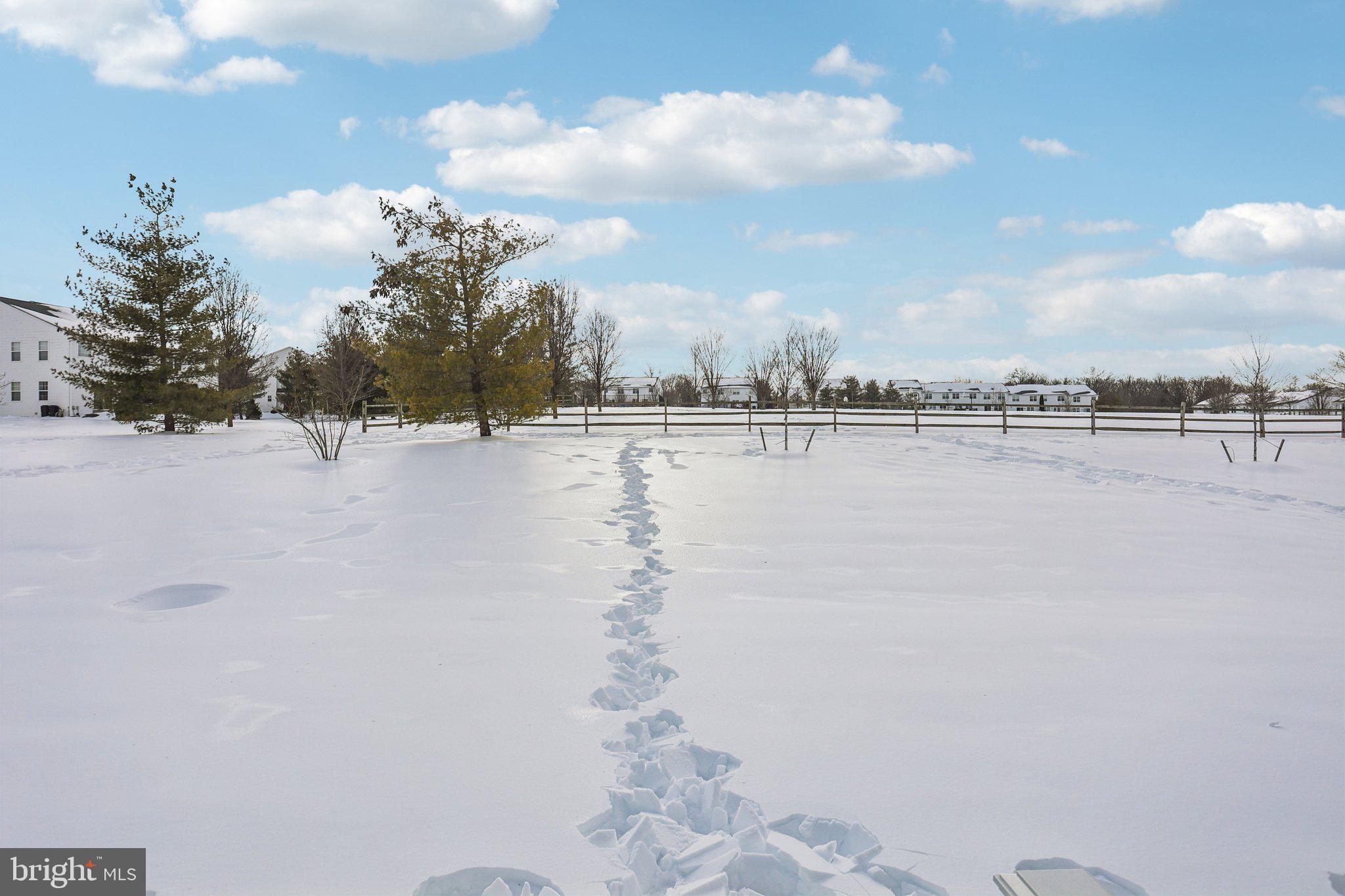 SUMMER LEA - Residential