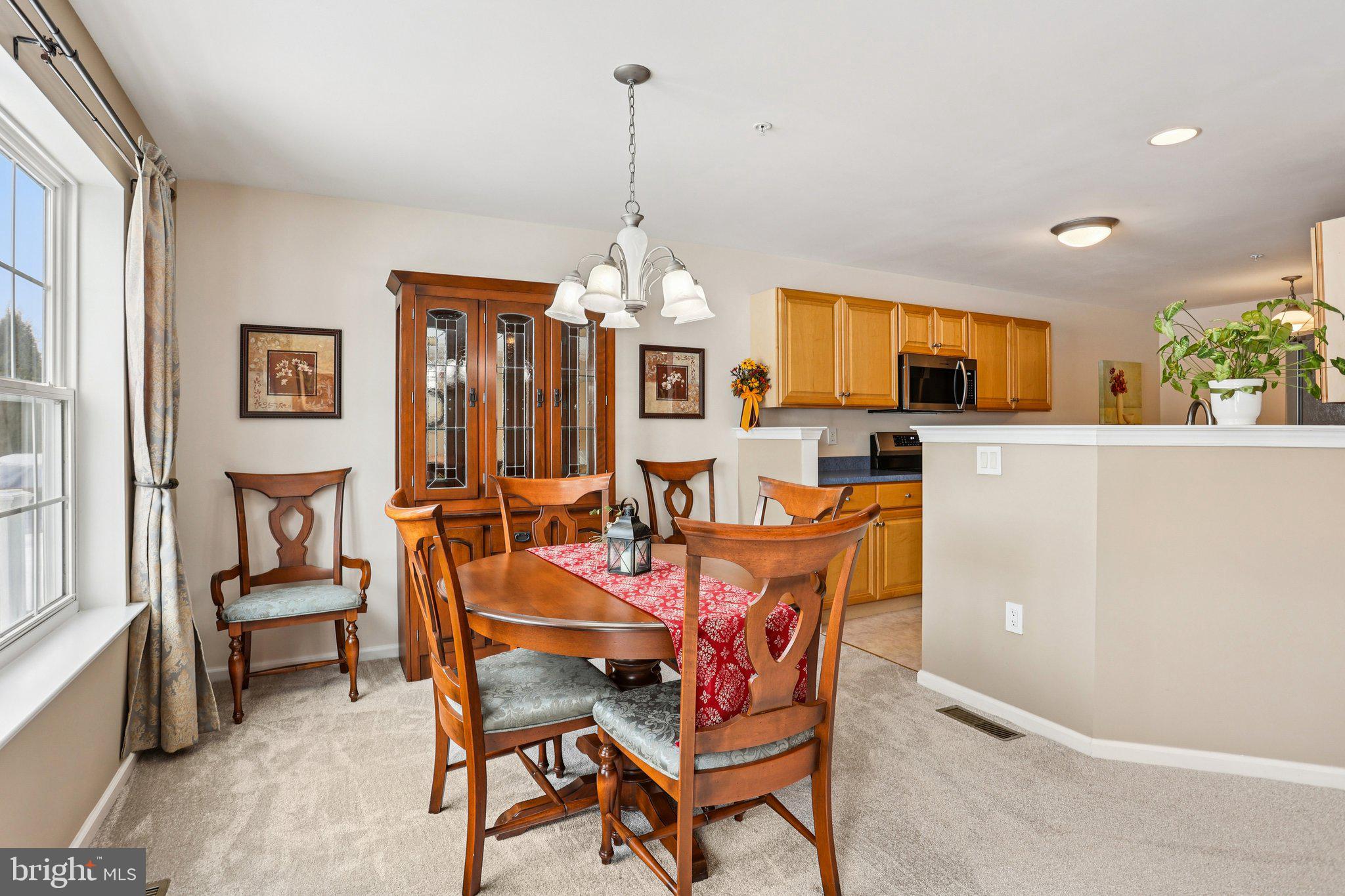 SUMMER LEA - Residential