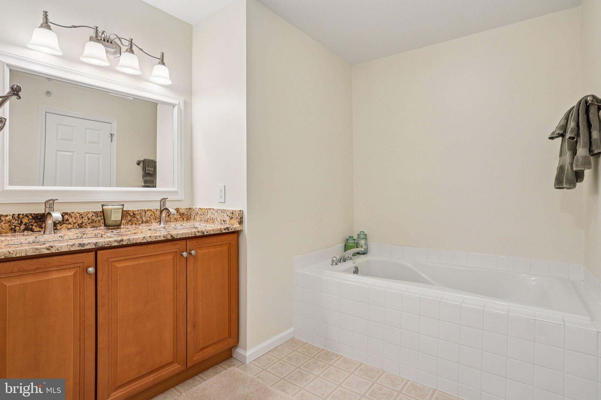 SUMMER LEA - Residential