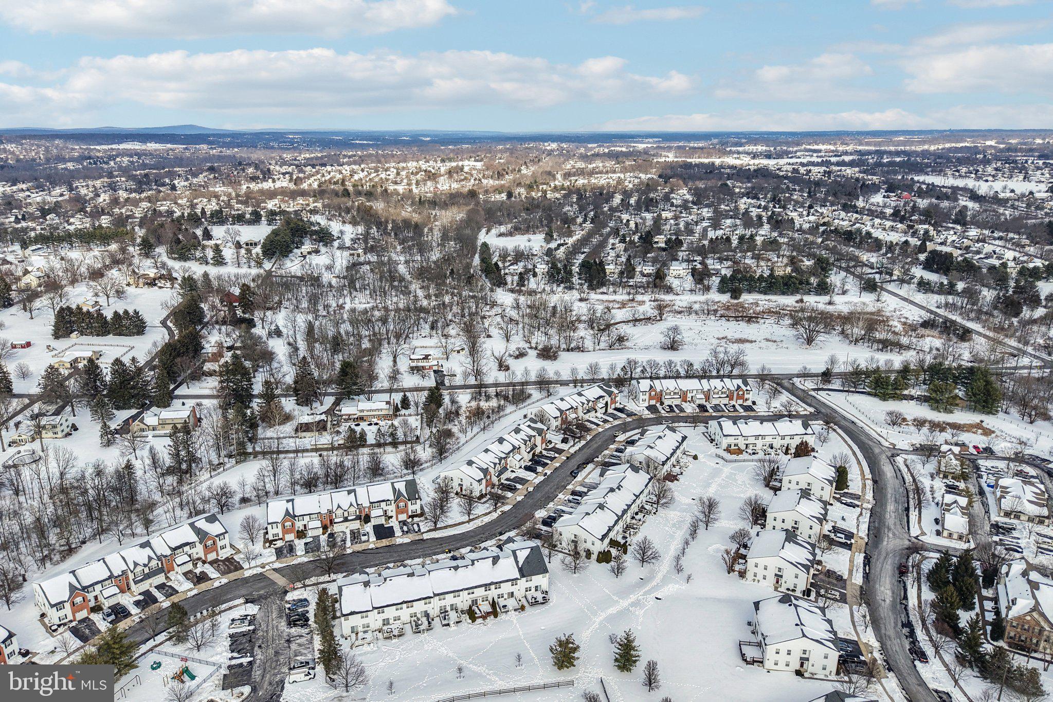 SUMMER LEA - Residential