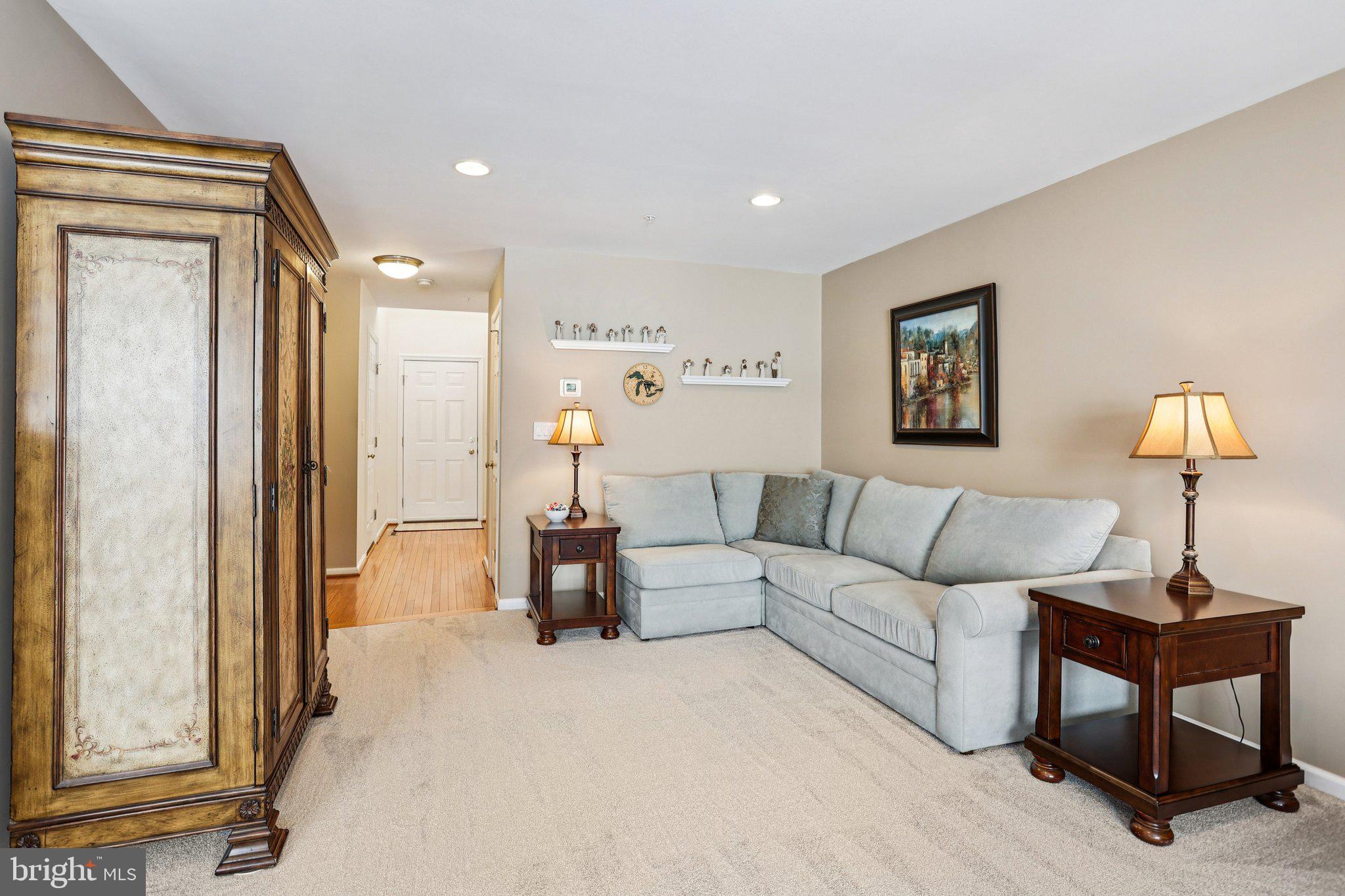 SUMMER LEA - Residential