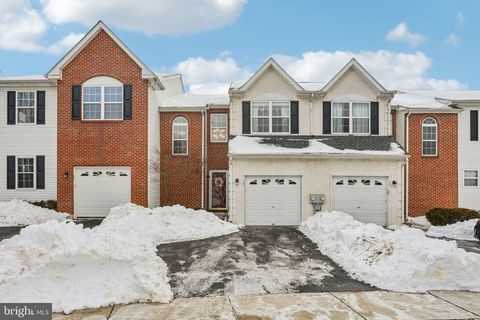 155 HAMPSHIRE DRIVE SELLERSVILLE PA 18960