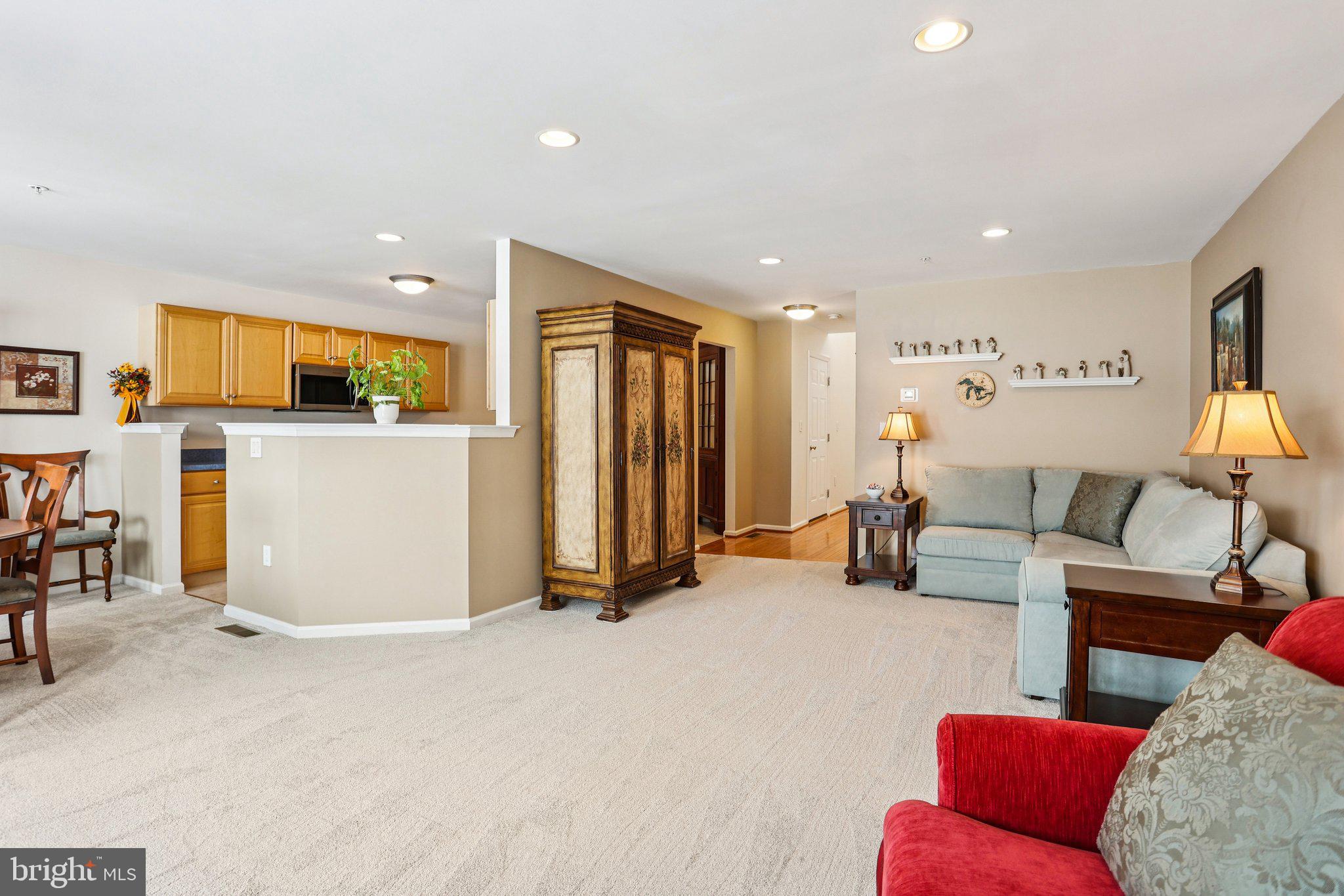 SUMMER LEA - Residential