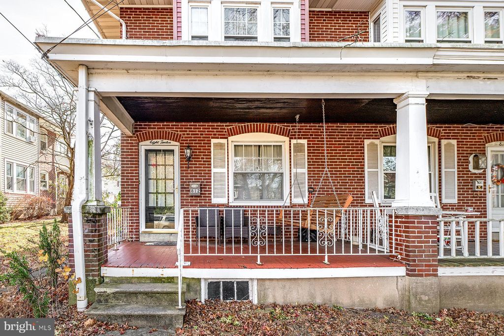 Photo of 812 N Evans Street, POTTSTOWN, PA 19464 (MLS # PAMC2163226)