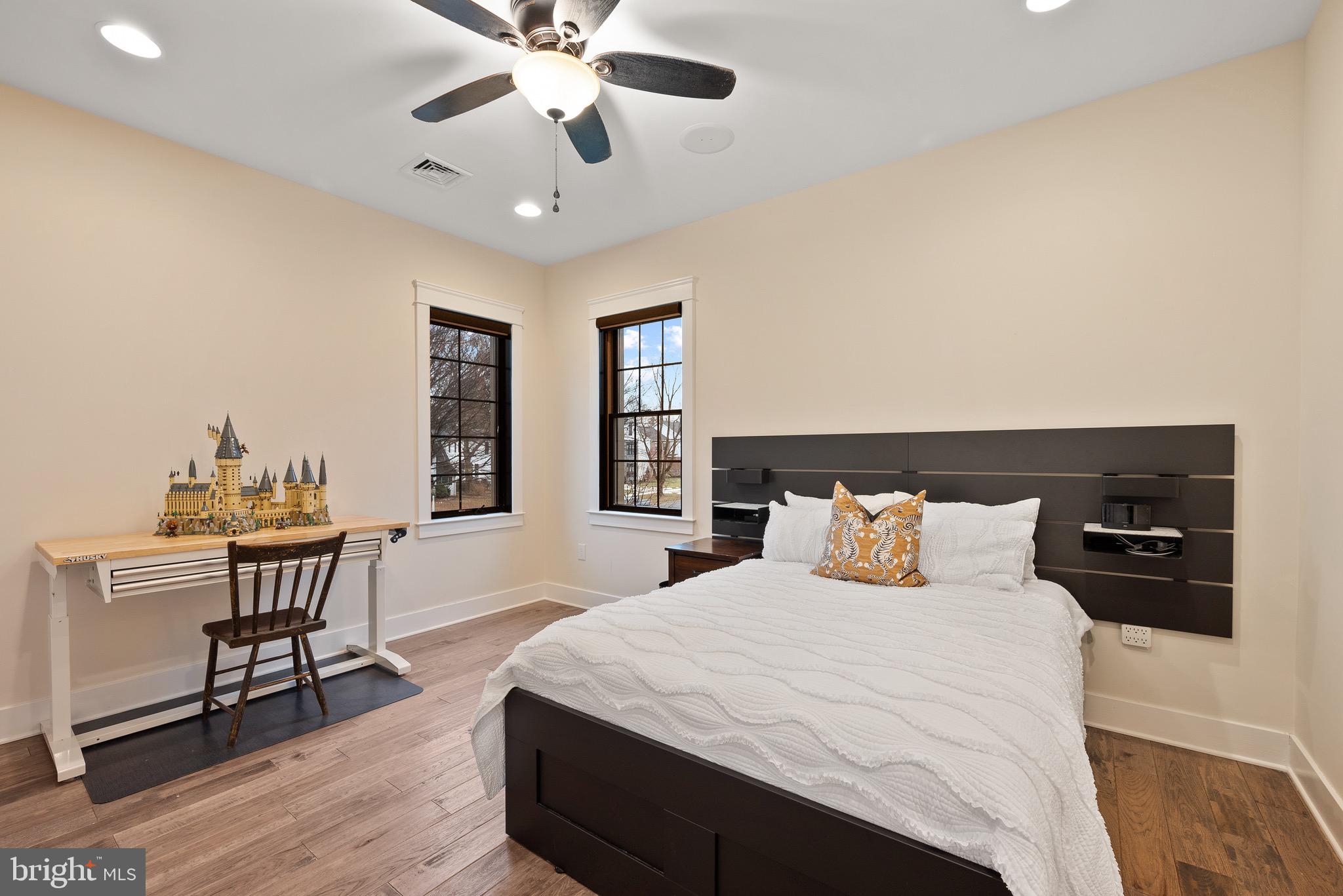 HERSHEY DOWNTOWN - Residential