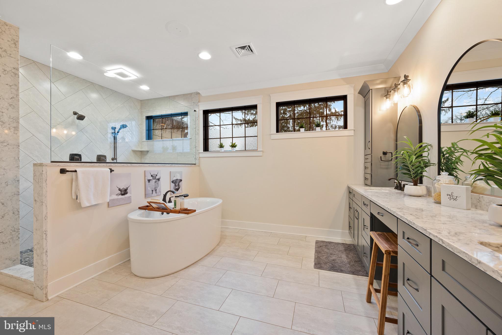 HERSHEY DOWNTOWN - Residential