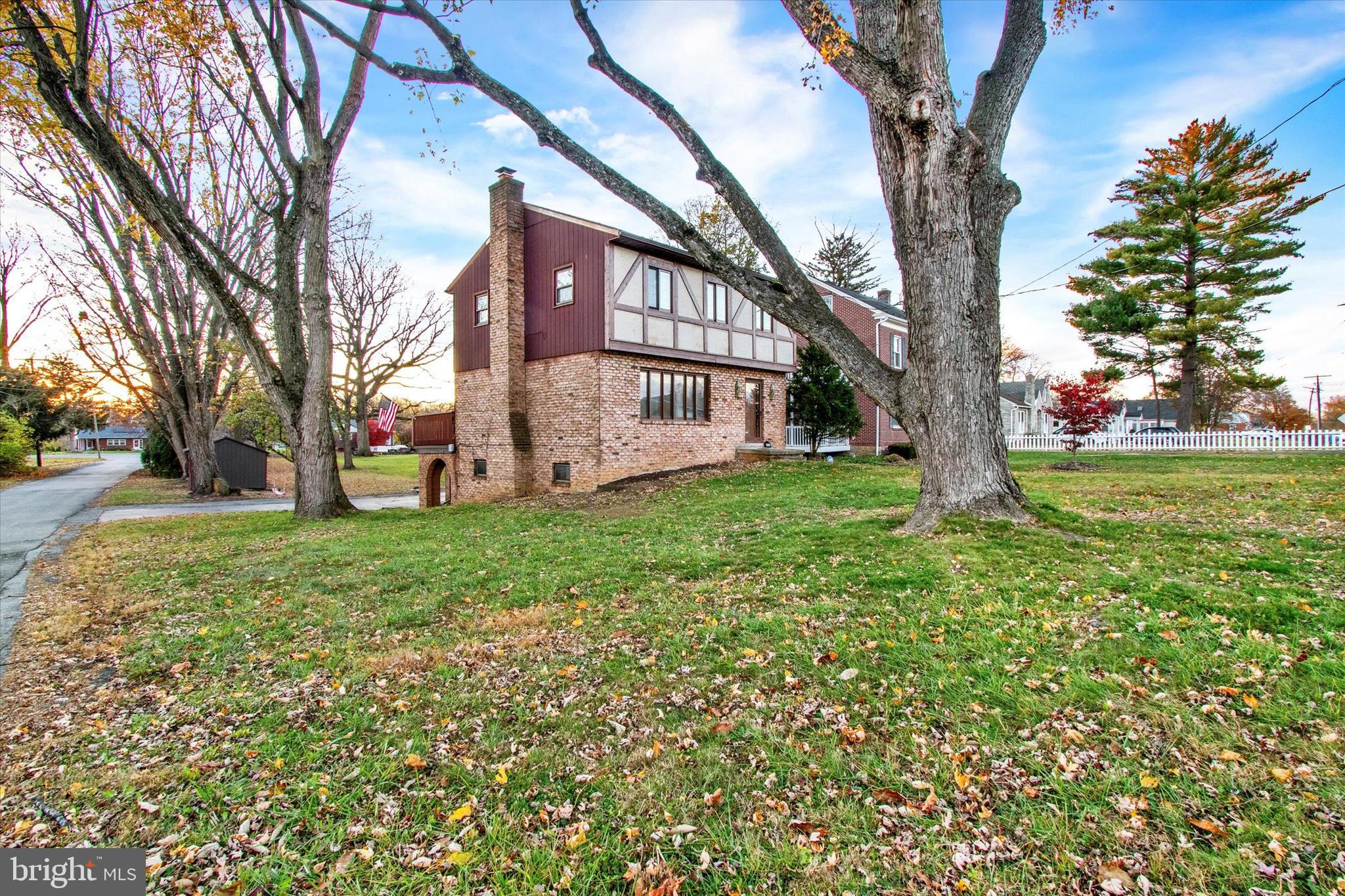 3400 READING CREST AVENUE