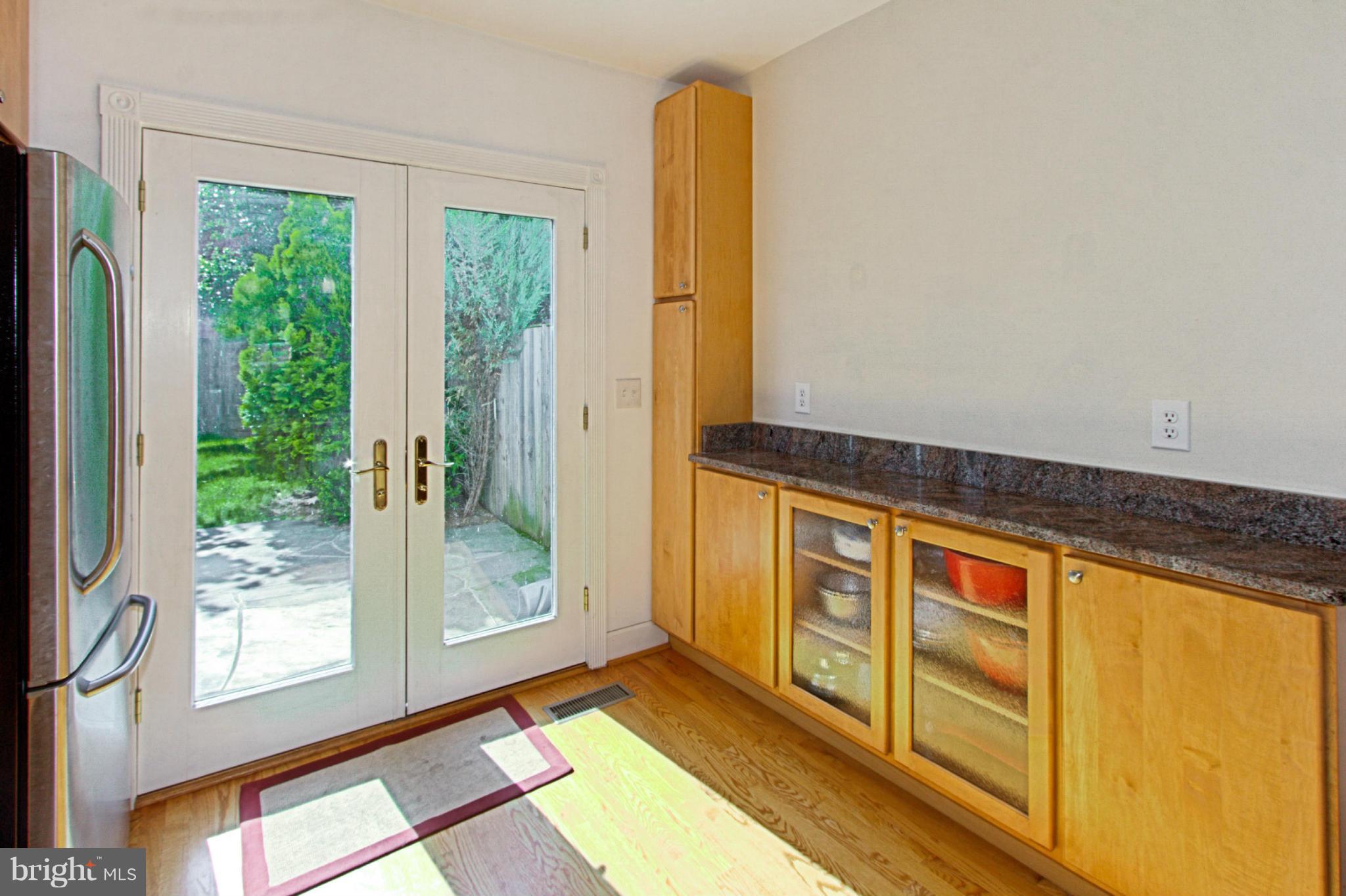 CARRIAGE WORKS - Residential Lease