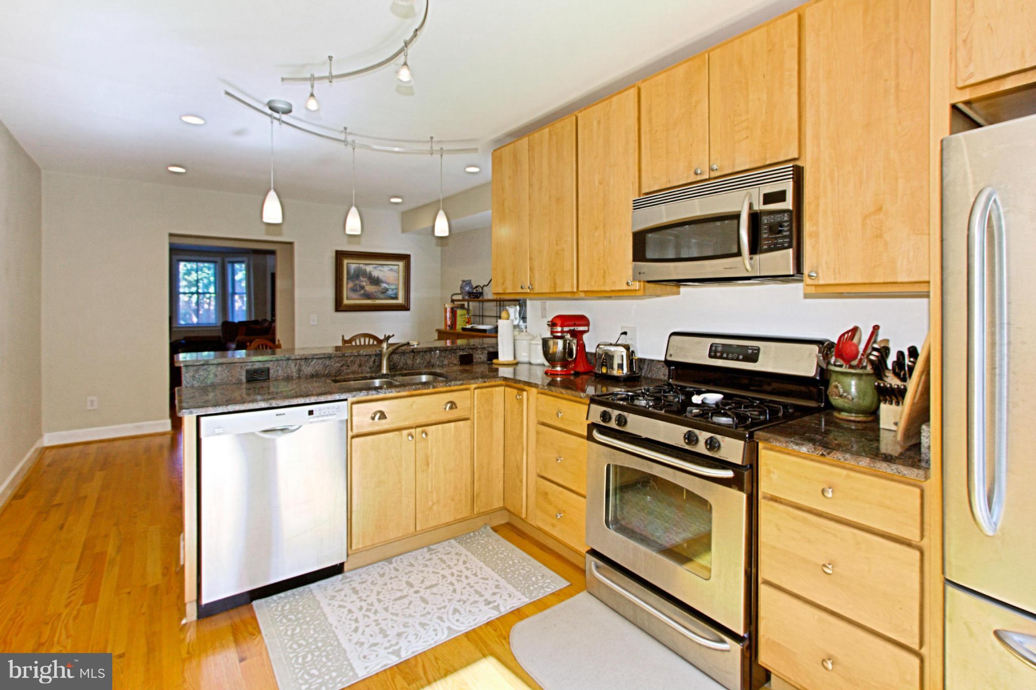 CARRIAGE WORKS - Residential Lease