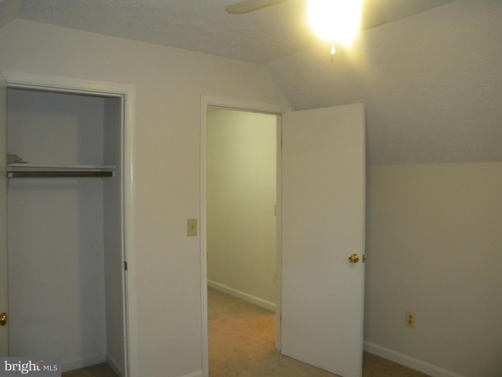 LAKE OF THE WOODS - Residential Lease