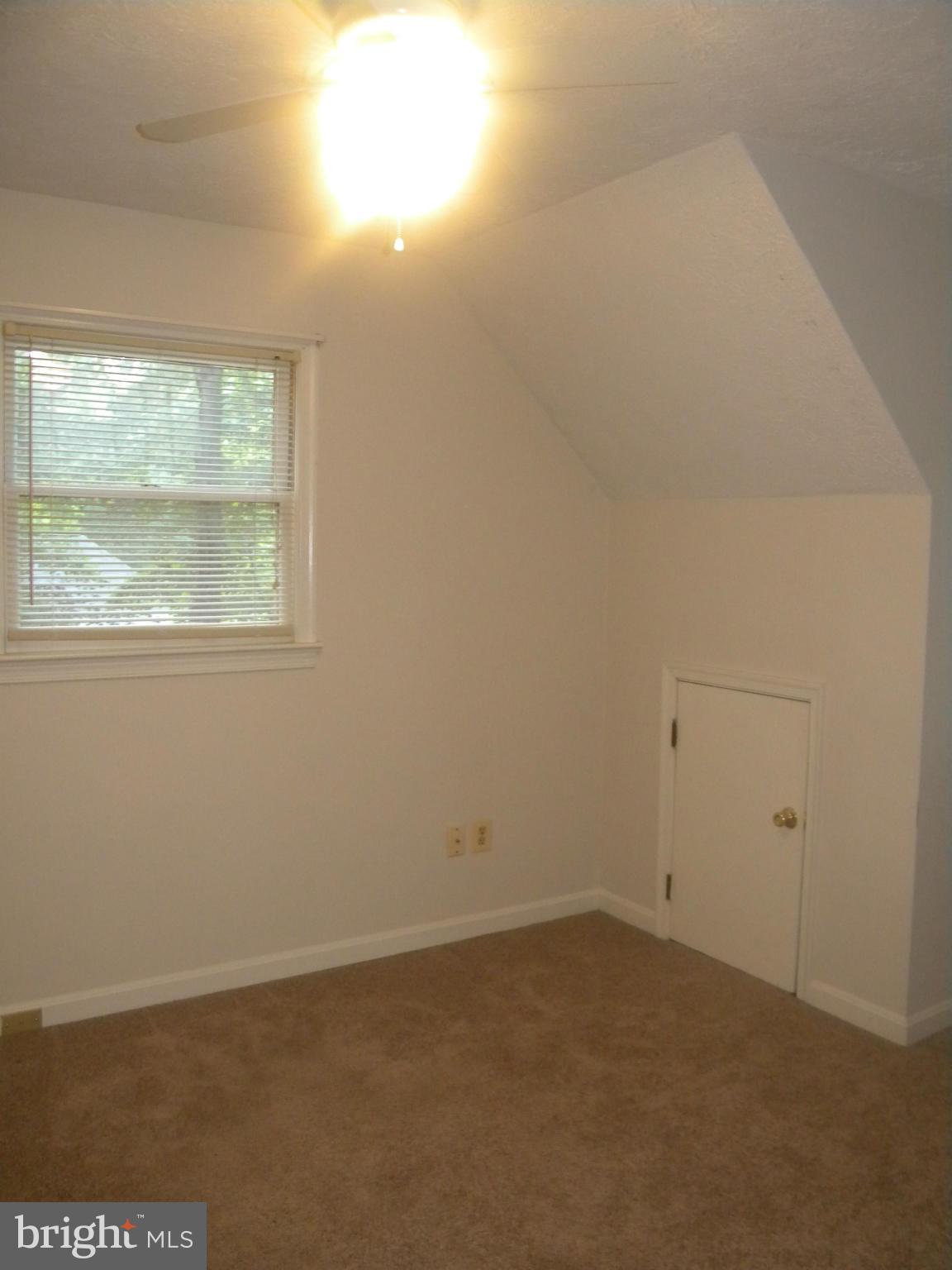 LAKE OF THE WOODS - Residential Lease