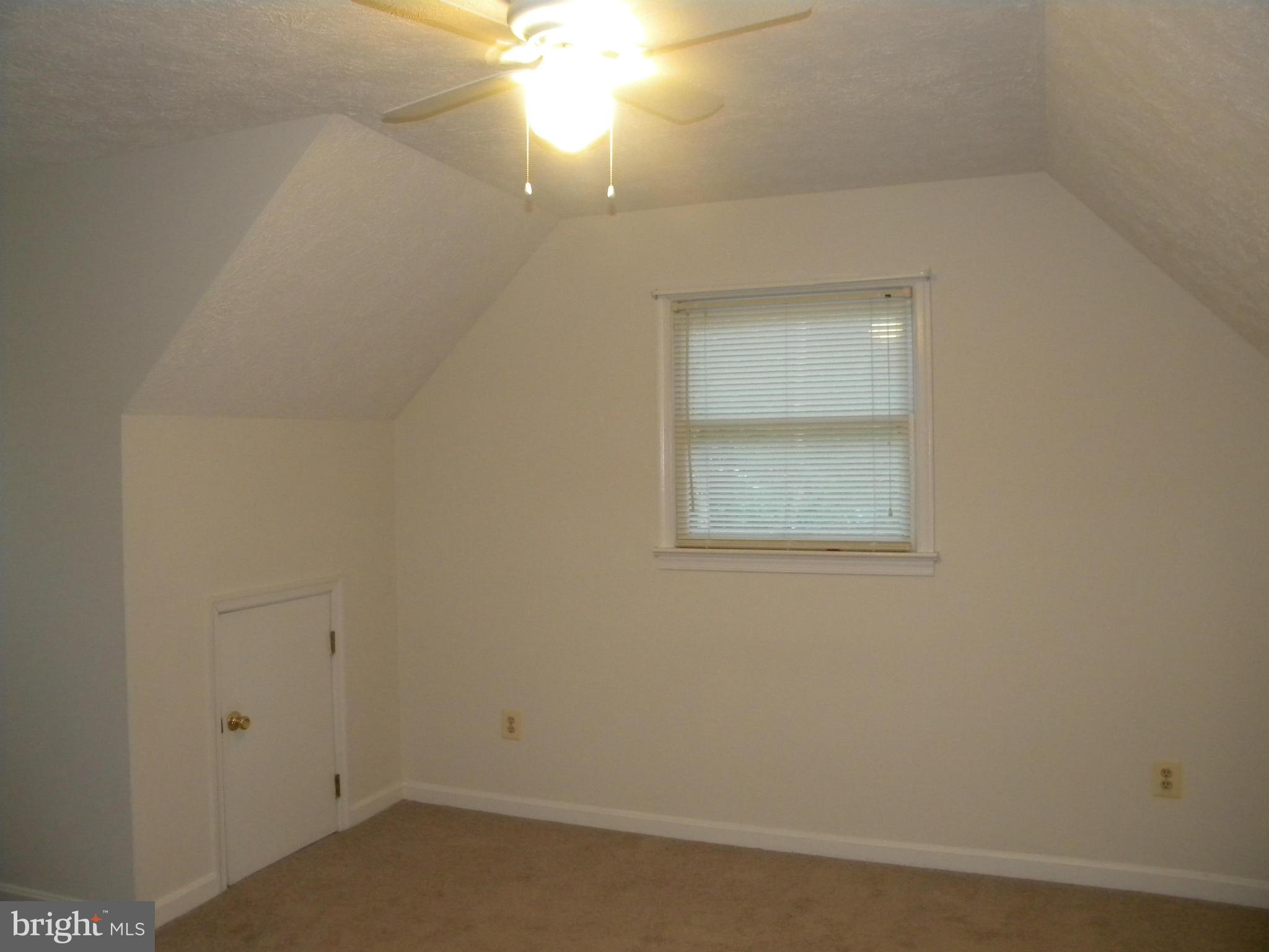 LAKE OF THE WOODS - Residential Lease