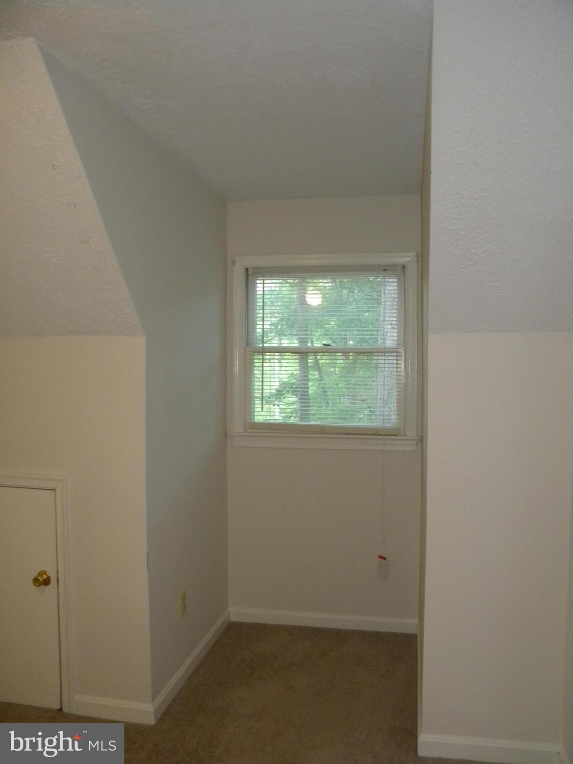 LAKE OF THE WOODS - Residential Lease