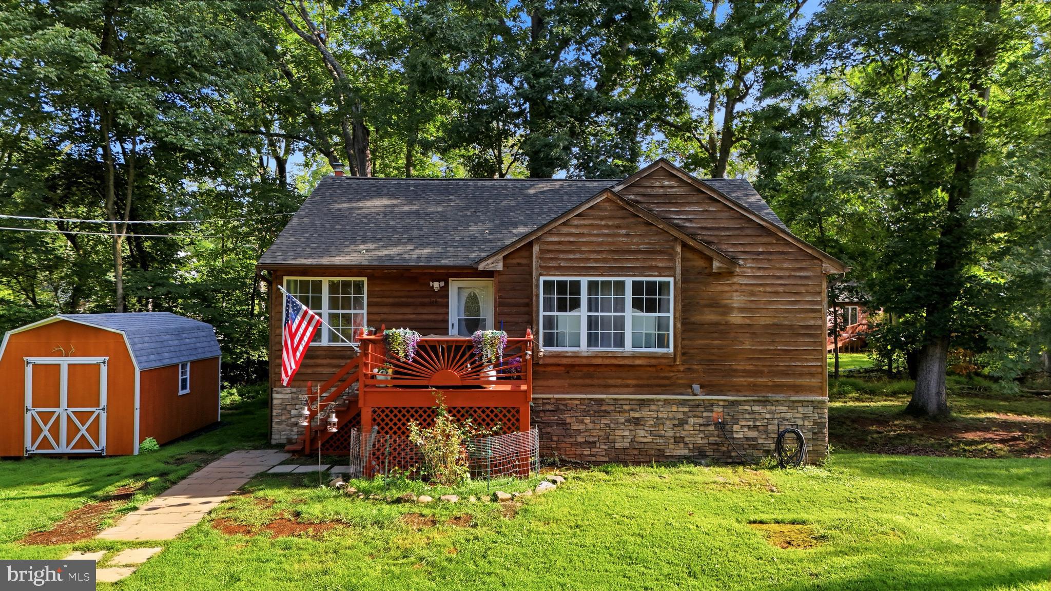 139 DAWN LANE