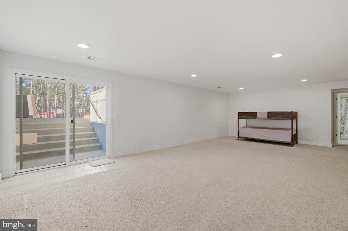 NEW BRISTOW HEIGHTS - Residential