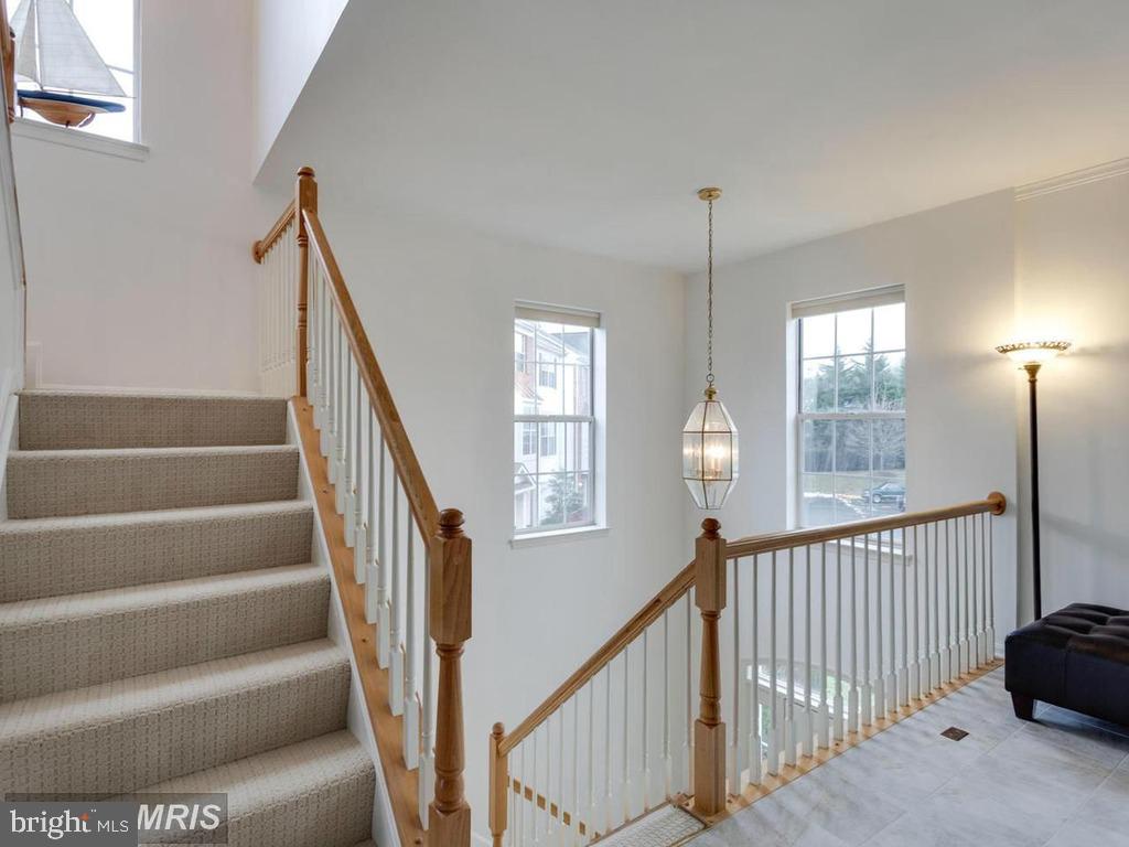 CENTRE RIDGE - Residential Lease