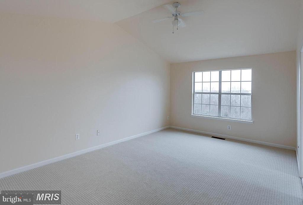 CENTRE RIDGE - Residential Lease