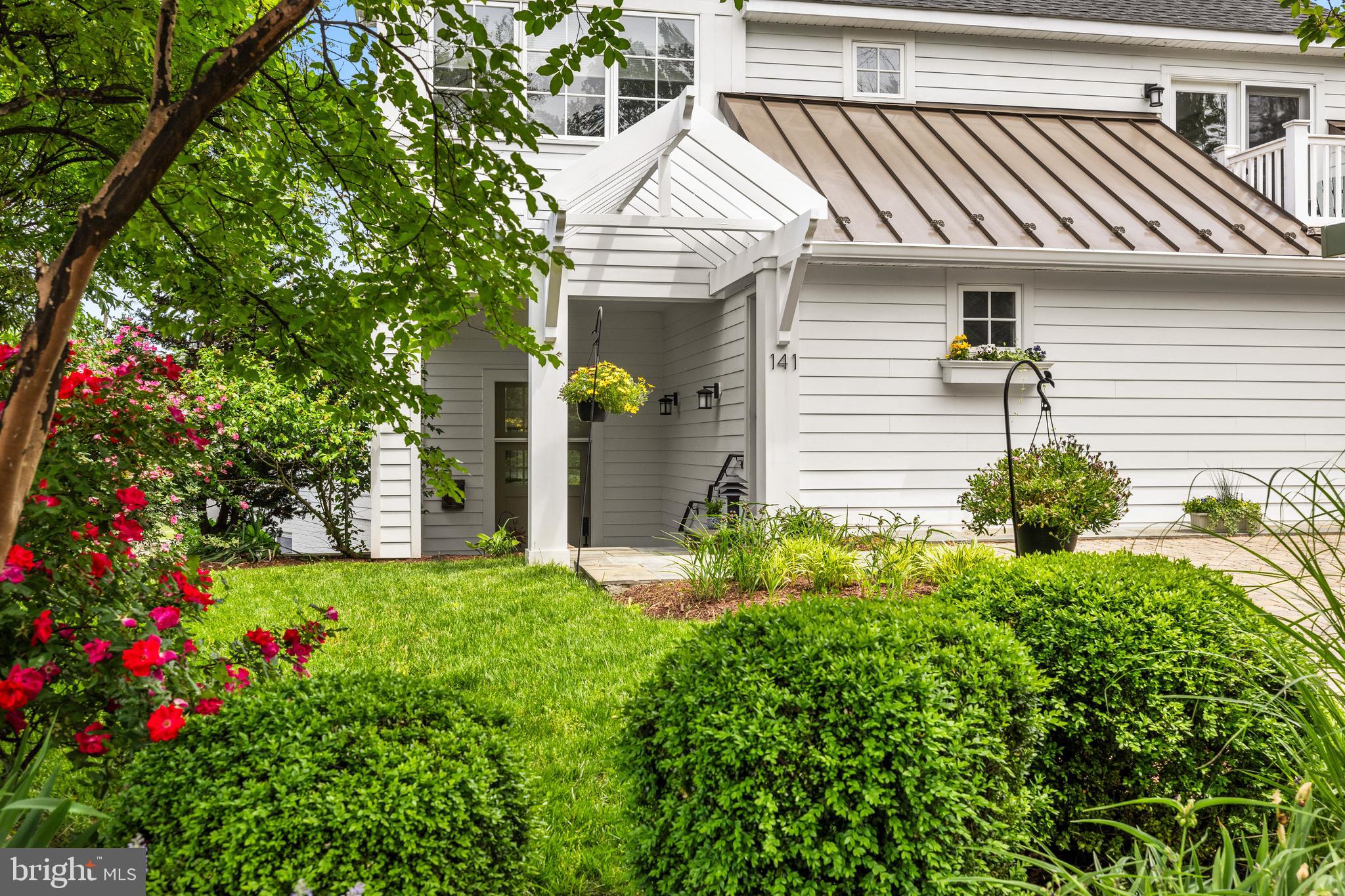 LINSTEAD ON THE SEVERN - Residential
