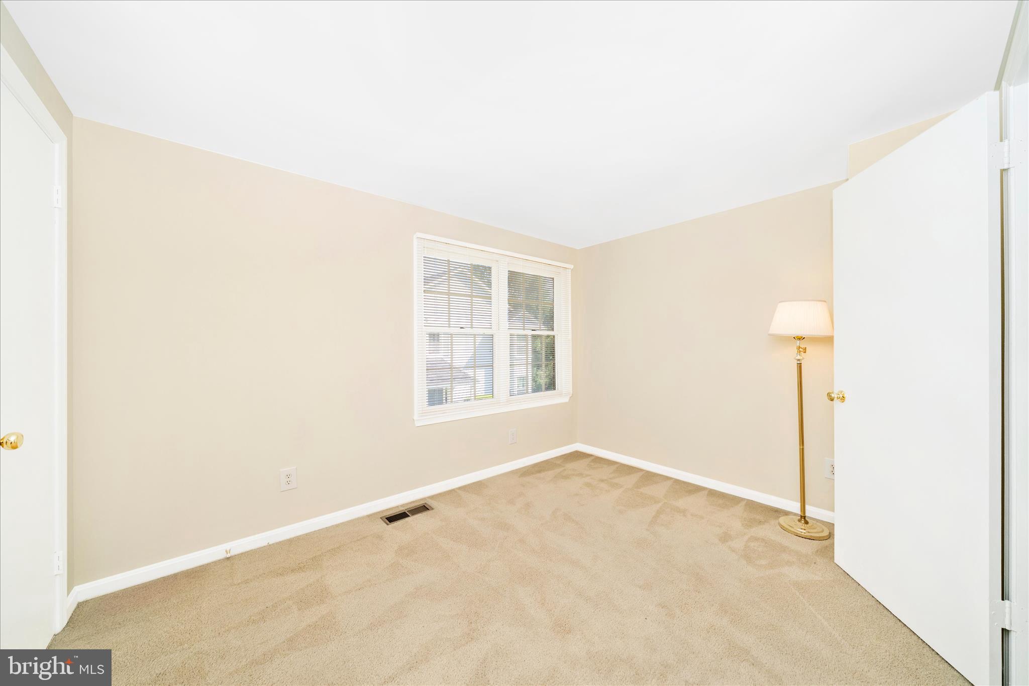 SUFFOLK PLACE - Residential