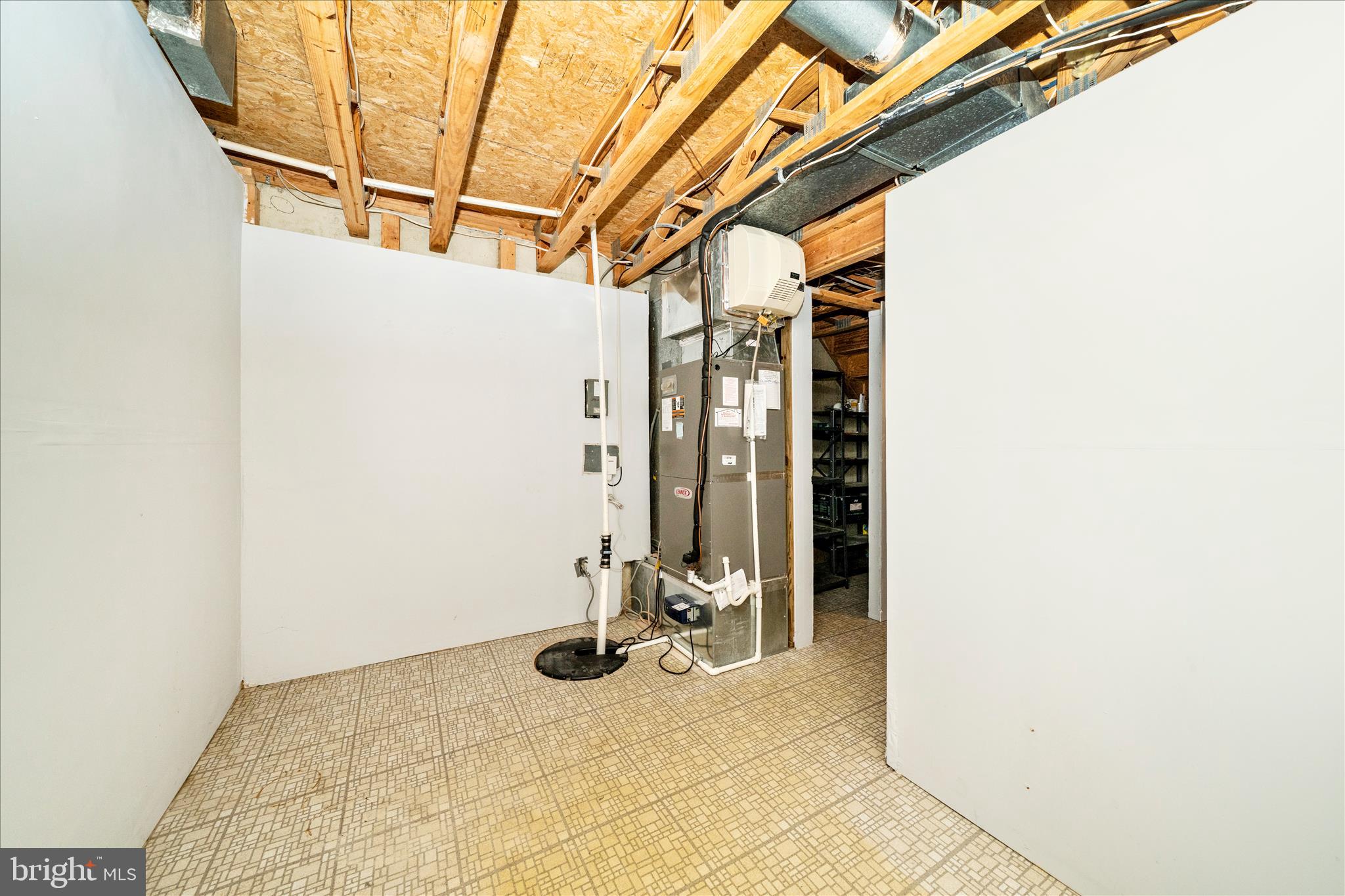 SUFFOLK PLACE - Residential