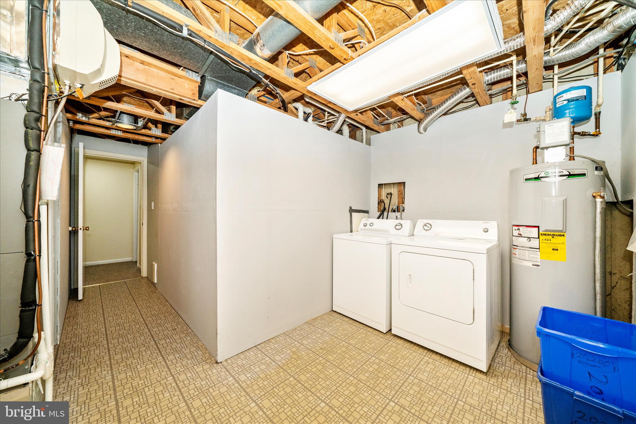 SUFFOLK PLACE - Residential