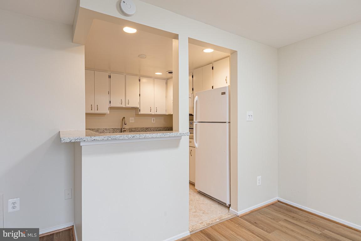 MV-NATHANS HILL - Residential Lease