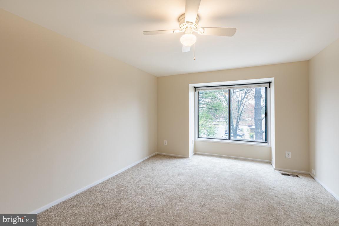 MV-NATHANS HILL - Residential Lease