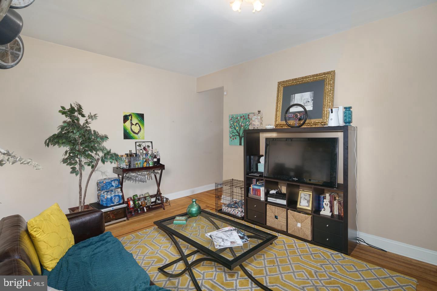 EAST PASSYUNK CROSSING - Residential Income