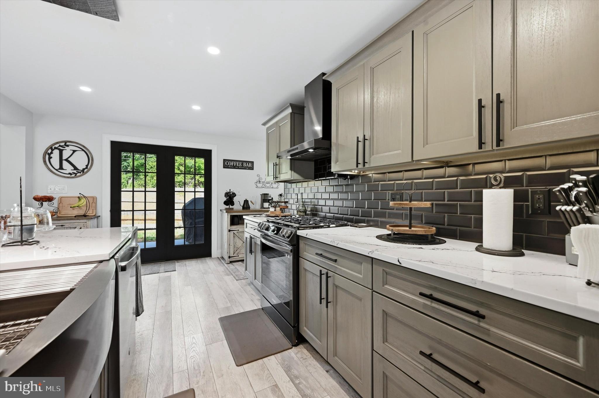 CONESTOGA FARMS - Residential