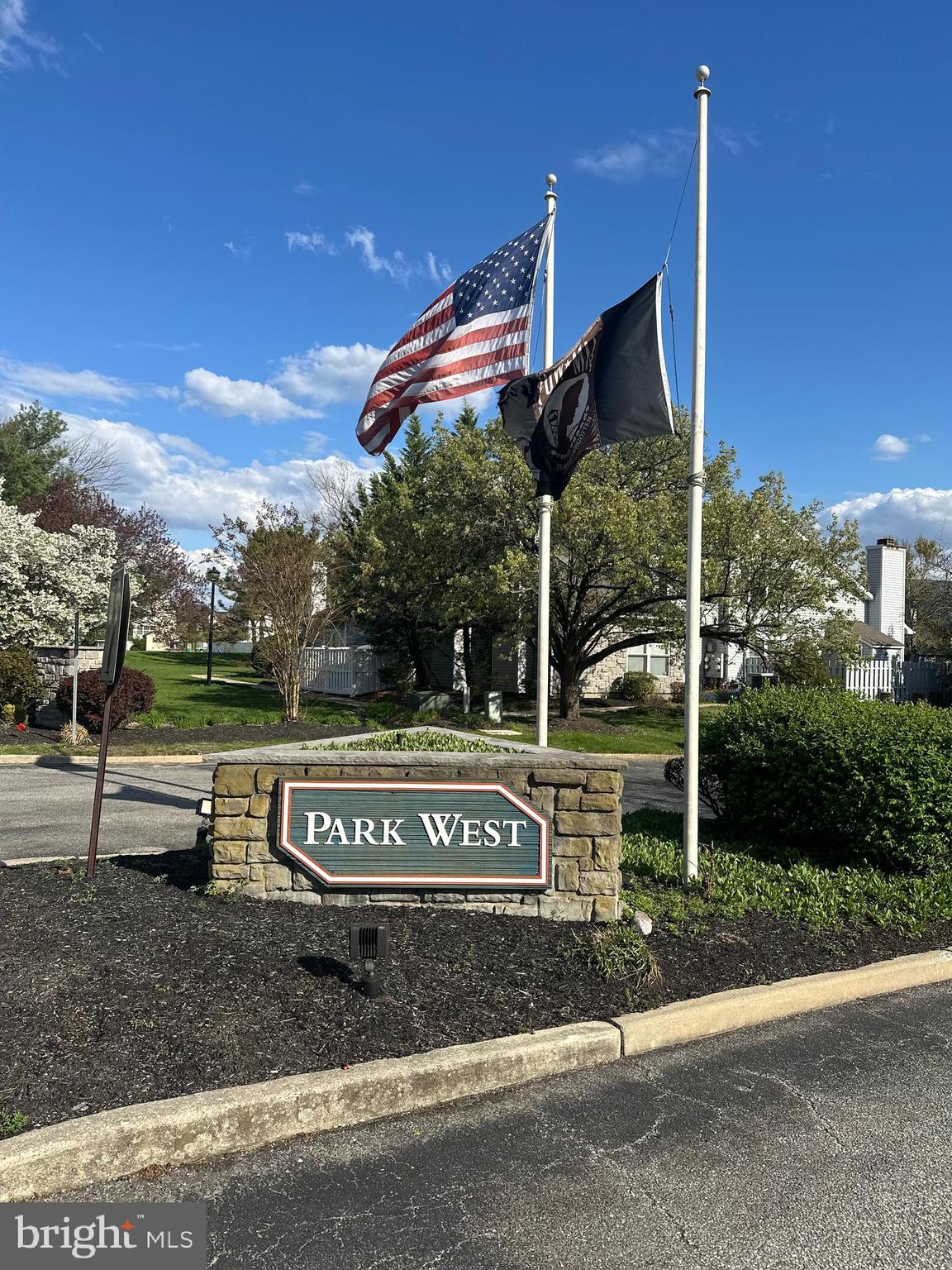 PARK WEST - Residential Lease