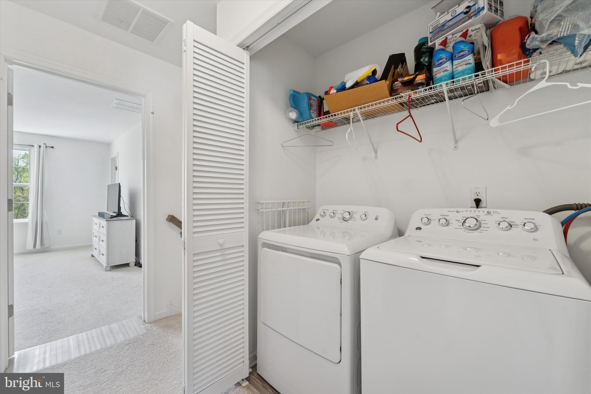 PARK WEST - Residential Lease