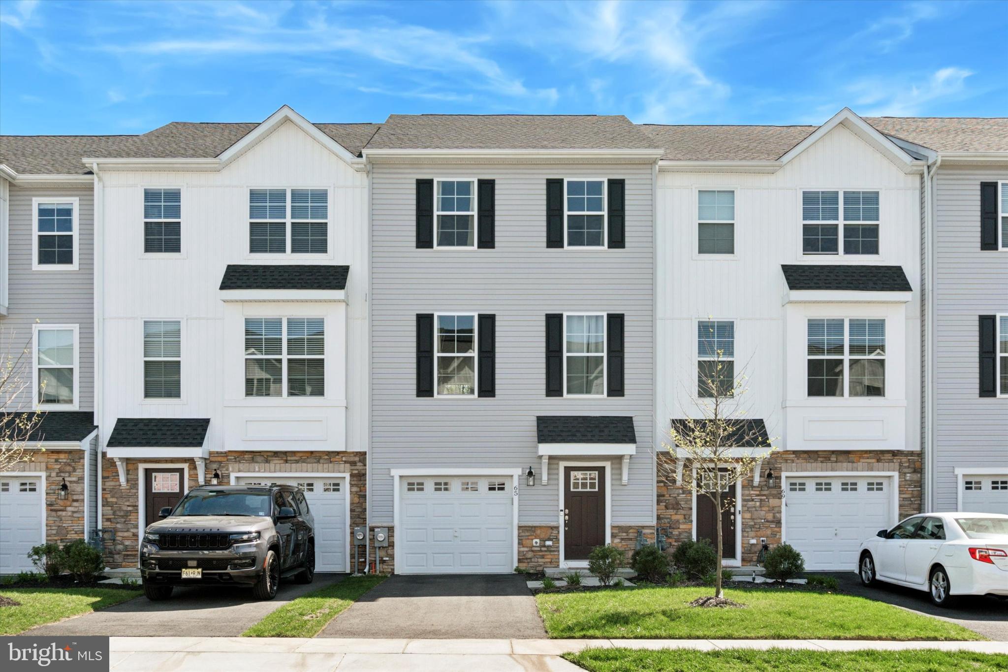 PARK WEST - Residential Lease