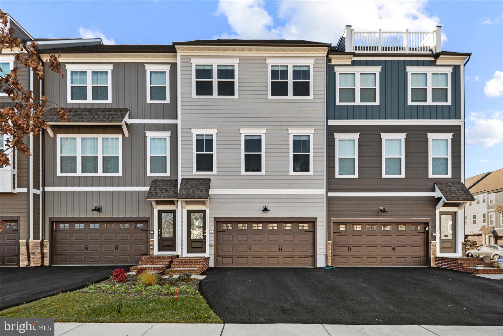 17982 WOODS OVERLOOK DRIVE