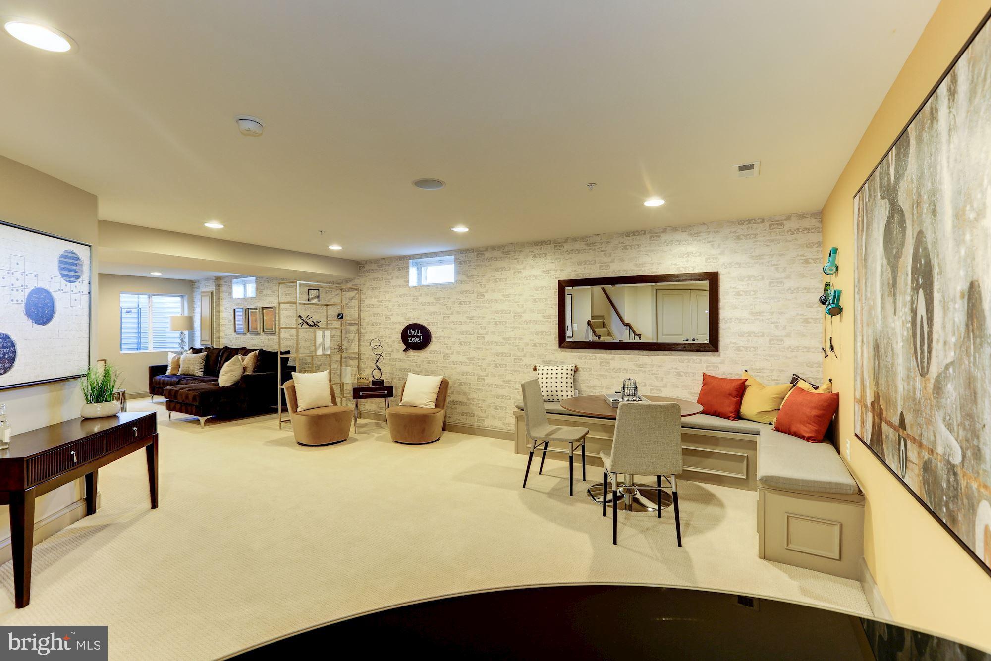 CABIN BRANCH - Residential