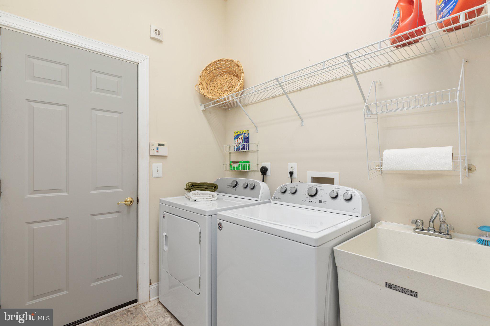 REGENCY AT DOMINION VALLEY - Residential