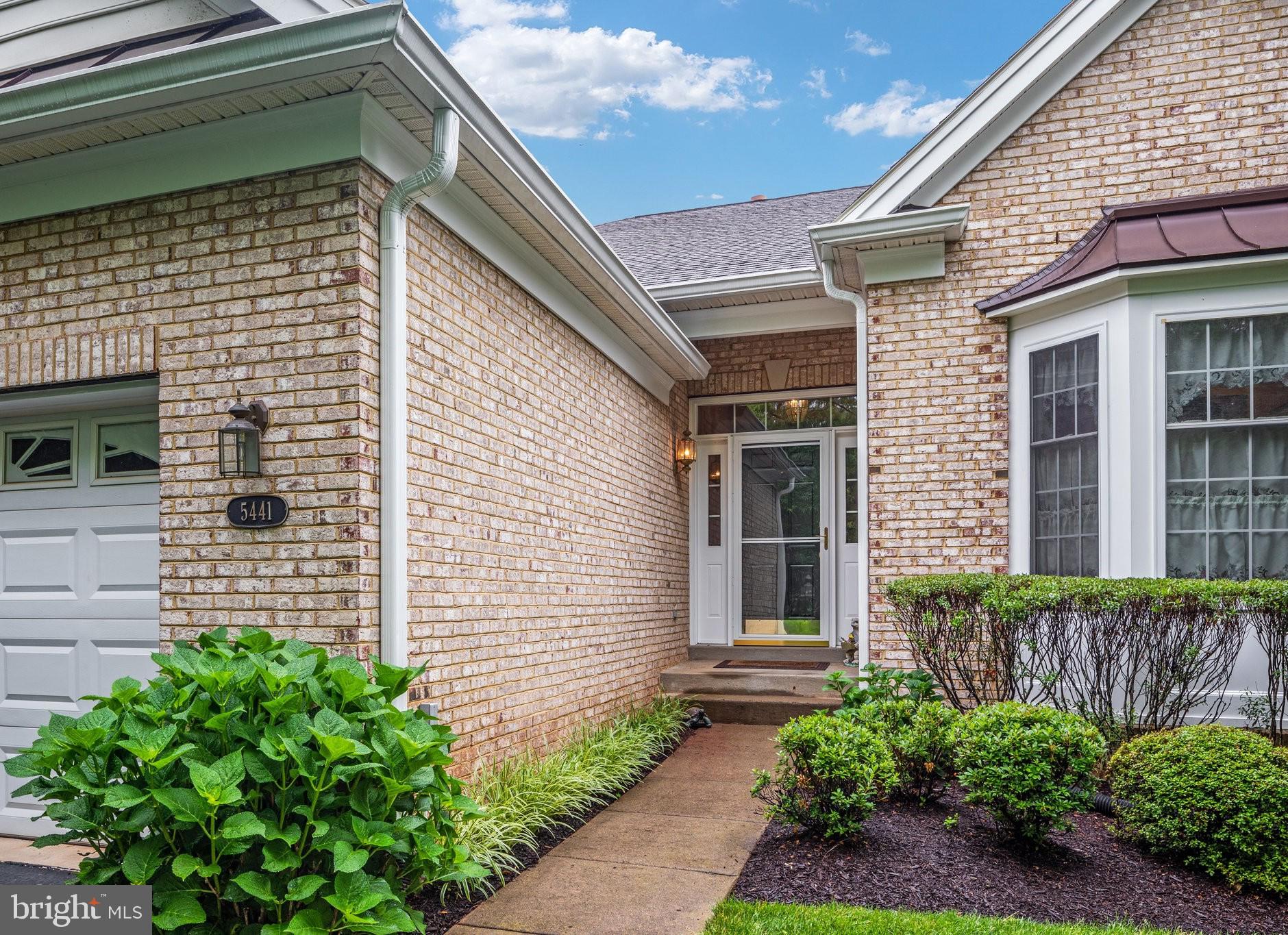 REGENCY AT DOMINION VALLEY - Residential