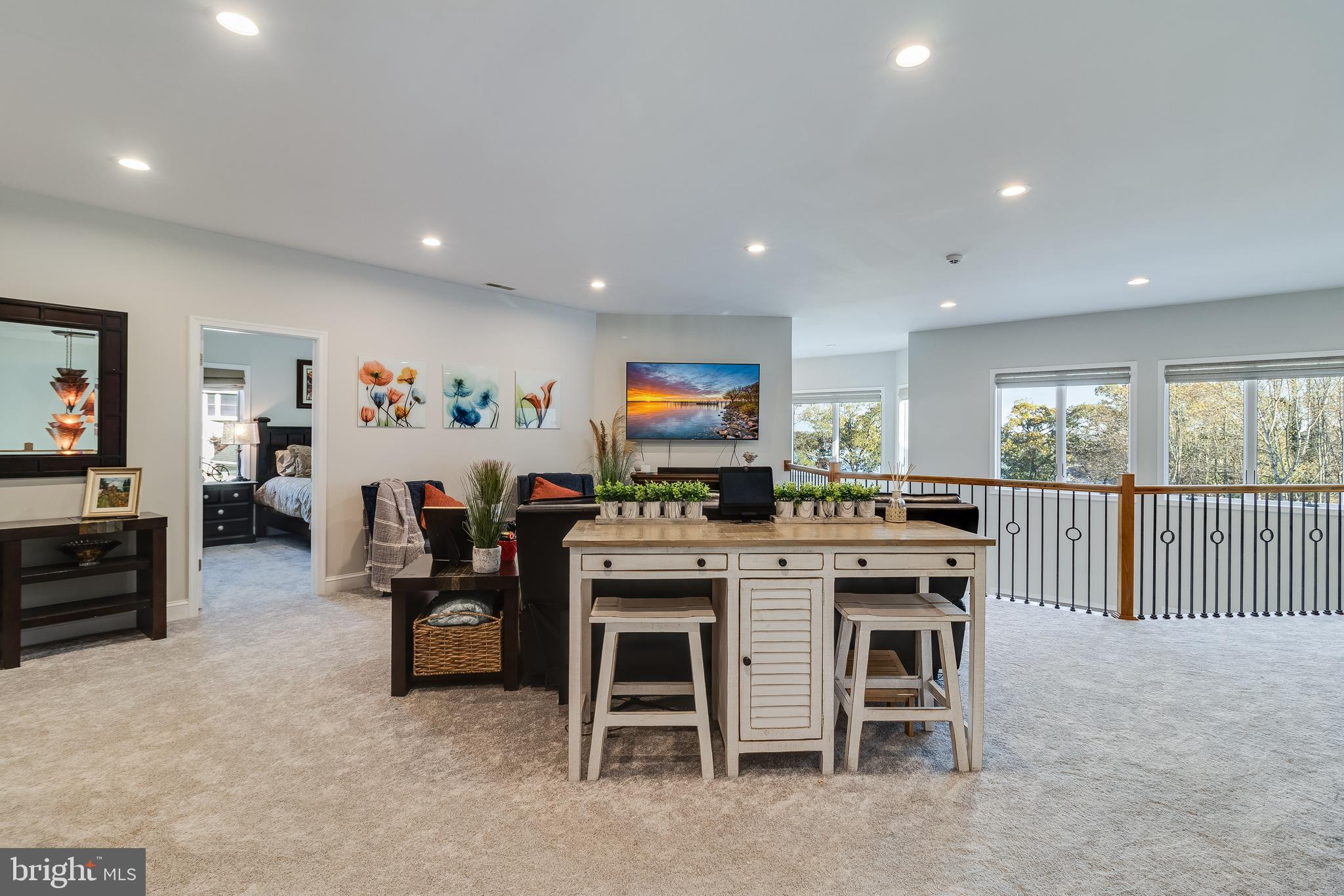 CHRISTMAS HILL - Residential