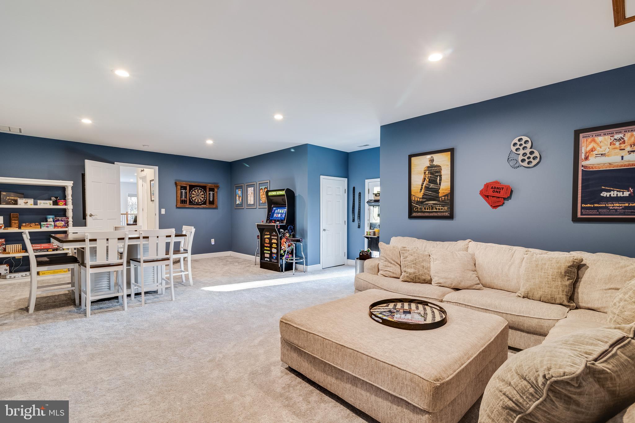 CHRISTMAS HILL - Residential