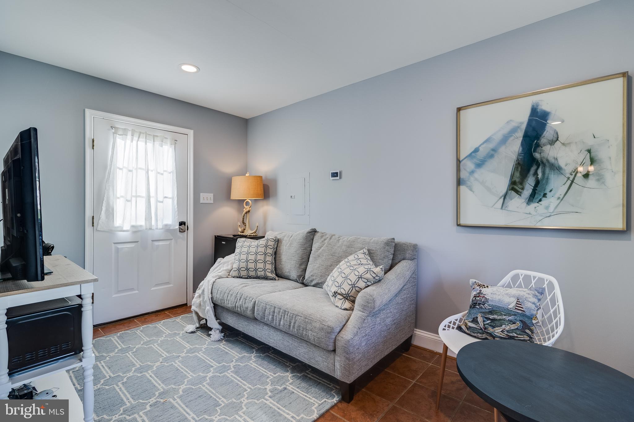 CHRISTMAS HILL - Residential