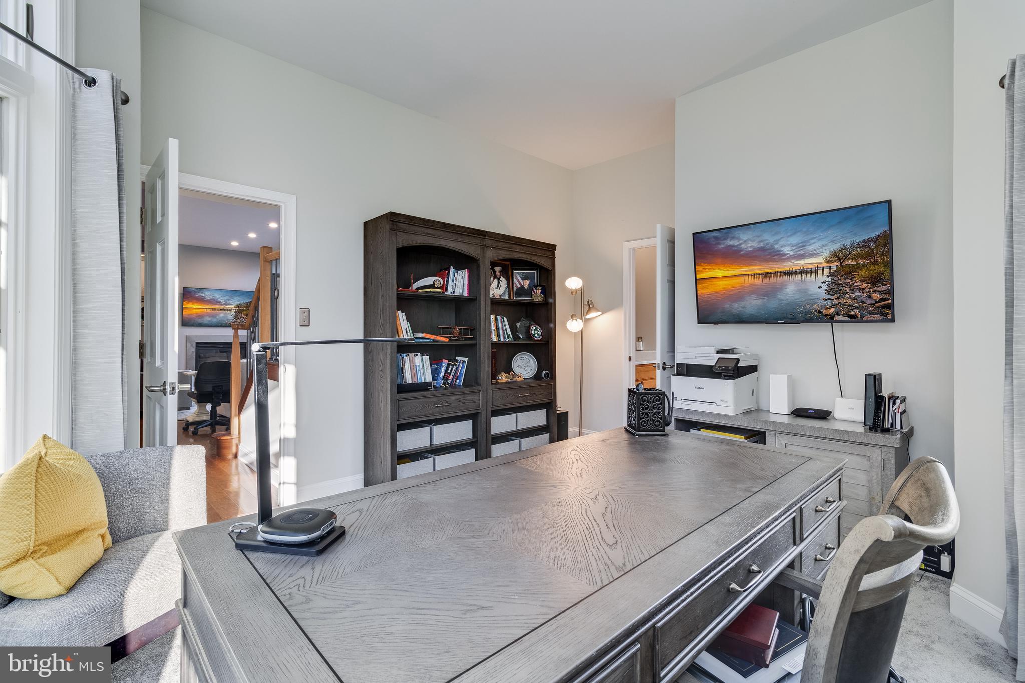 CHRISTMAS HILL - Residential