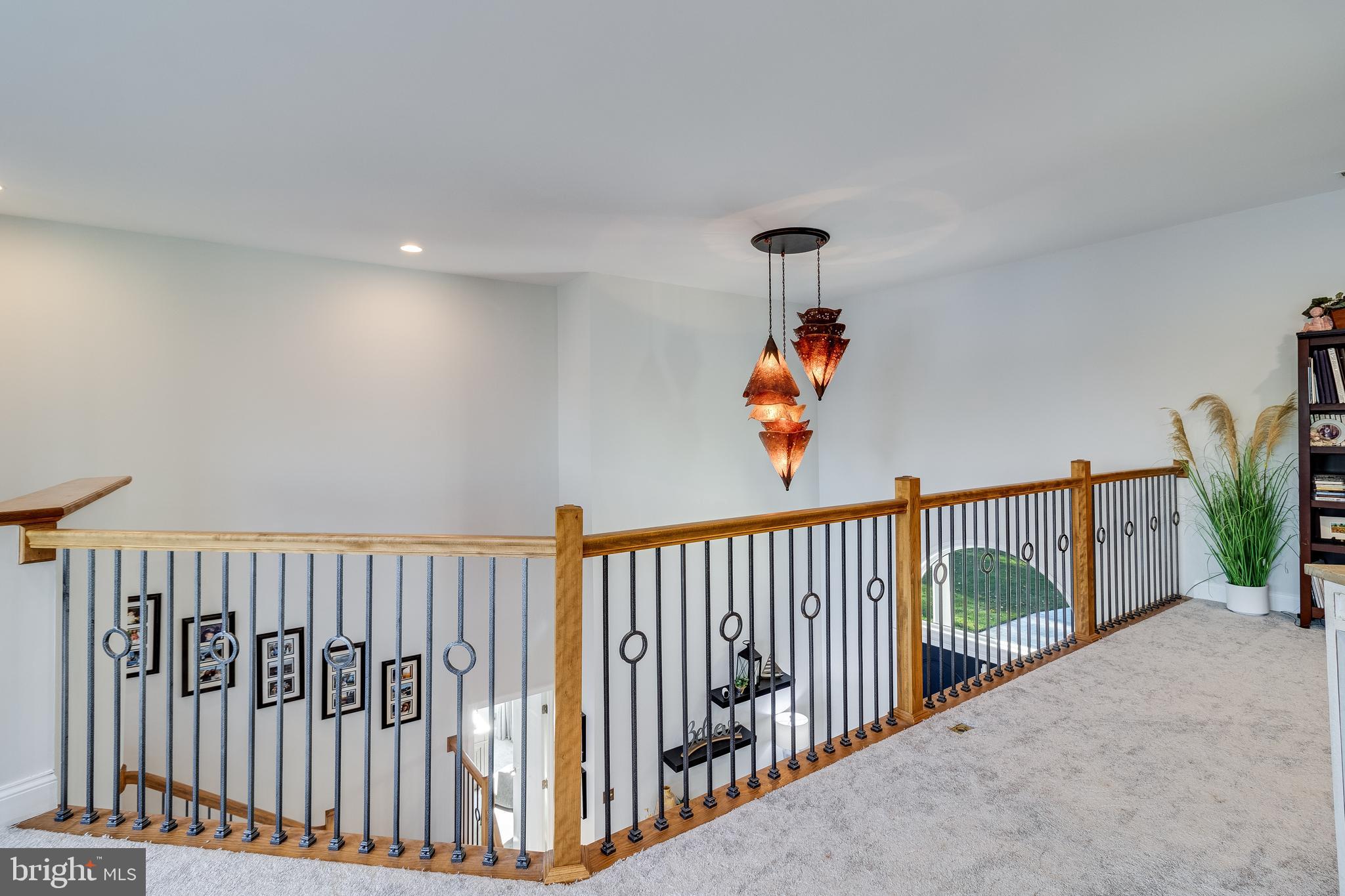 CHRISTMAS HILL - Residential