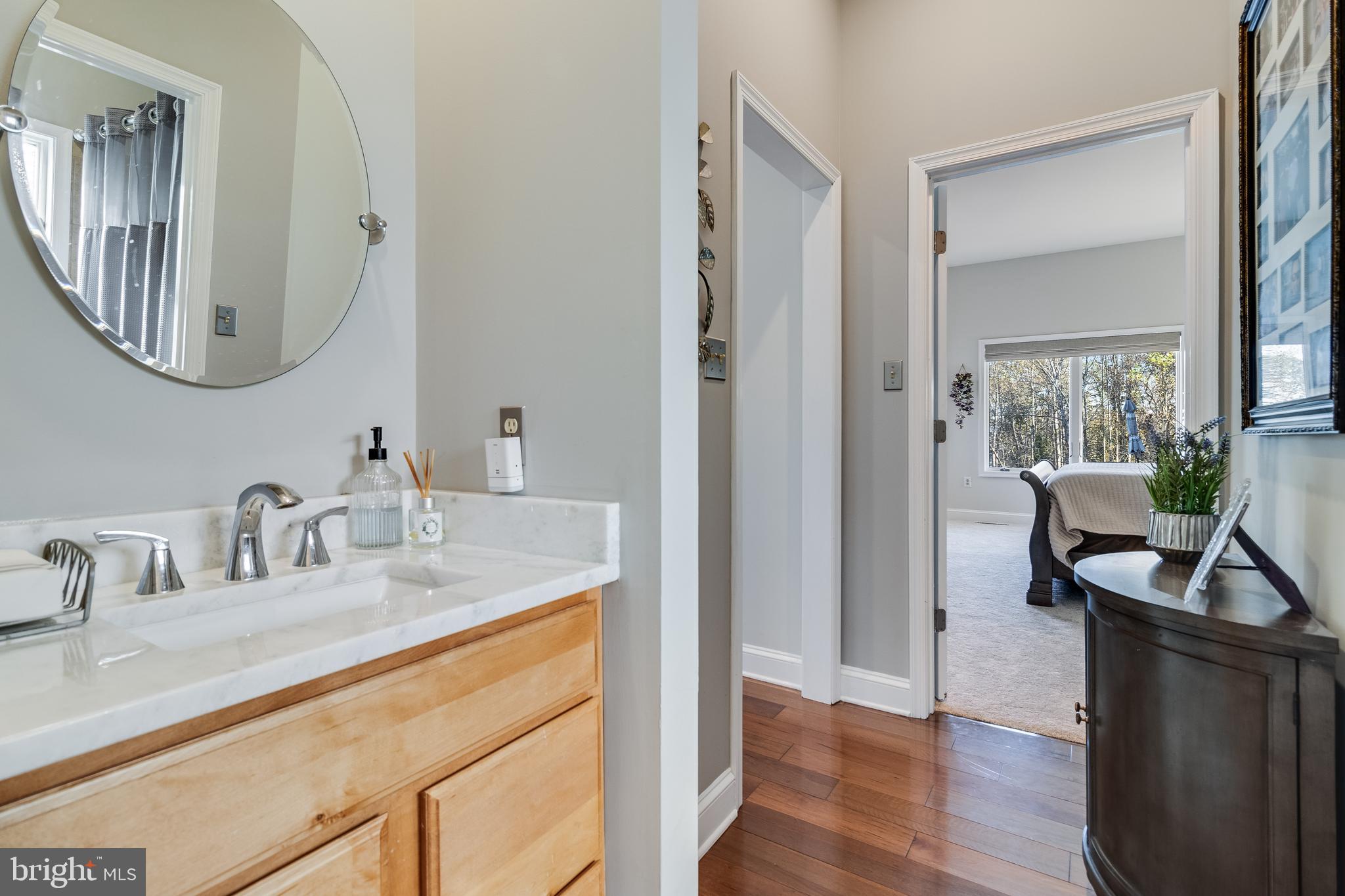 CHRISTMAS HILL - Residential