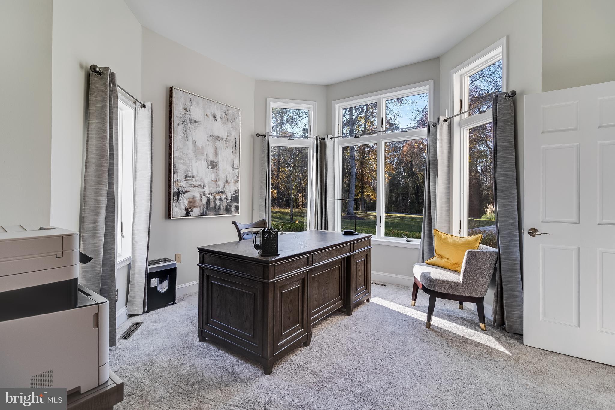 CHRISTMAS HILL - Residential