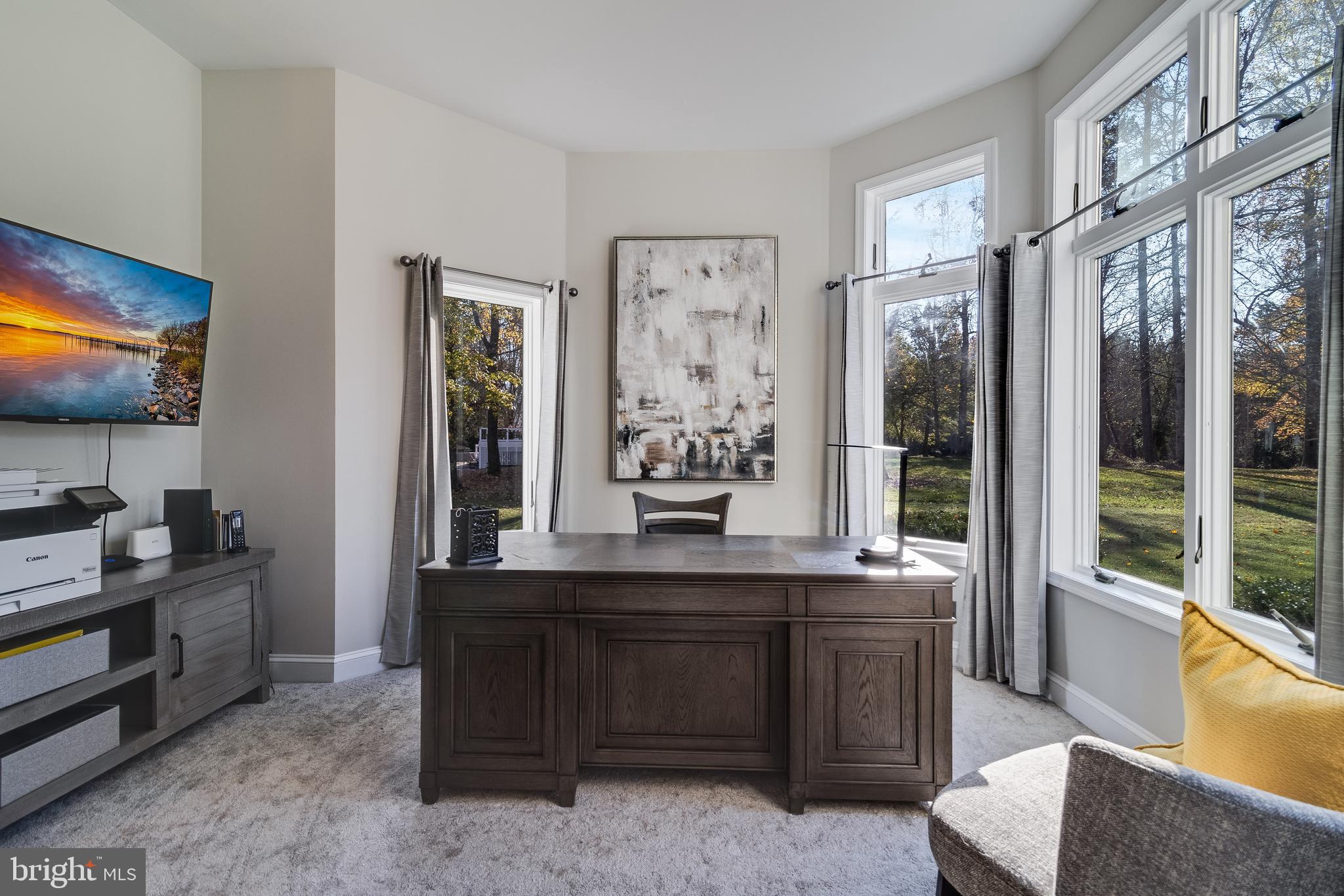 CHRISTMAS HILL - Residential