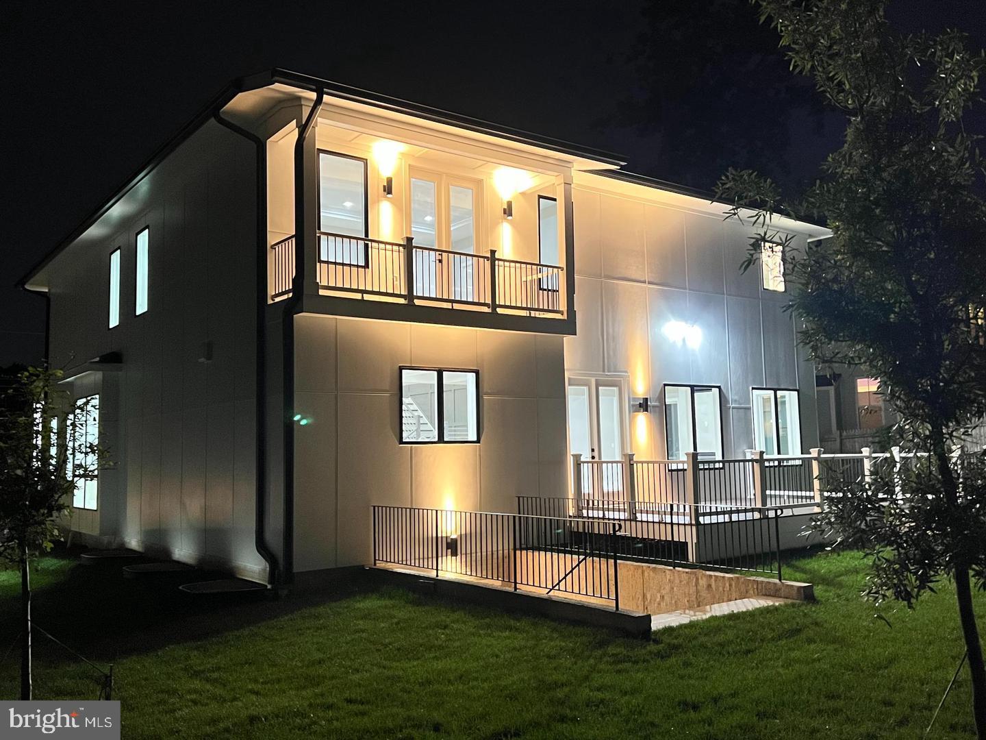 PIMMIT HILLS - Residential