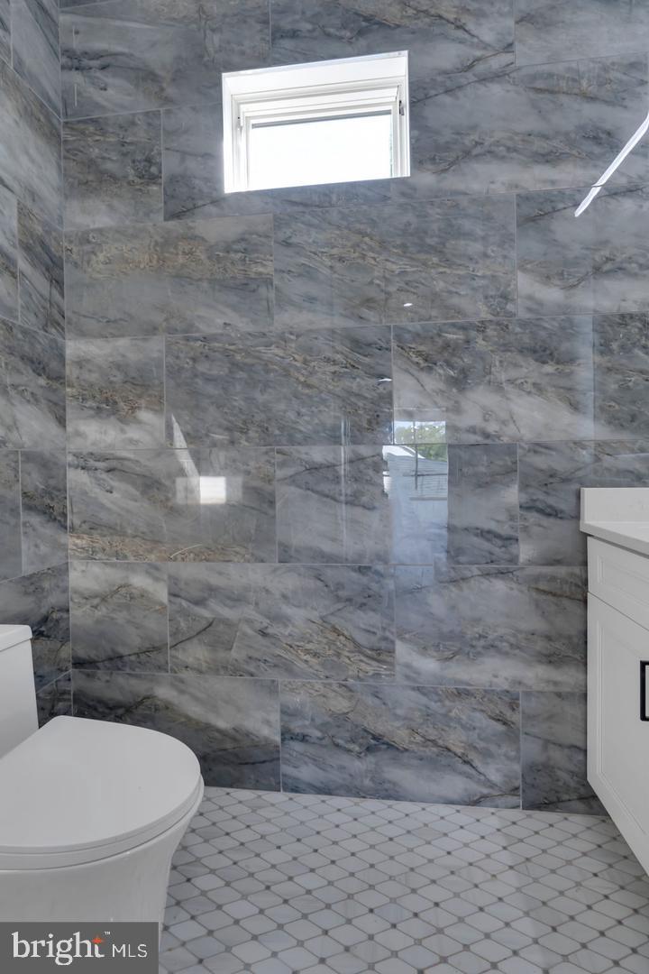 PIMMIT HILLS - Residential