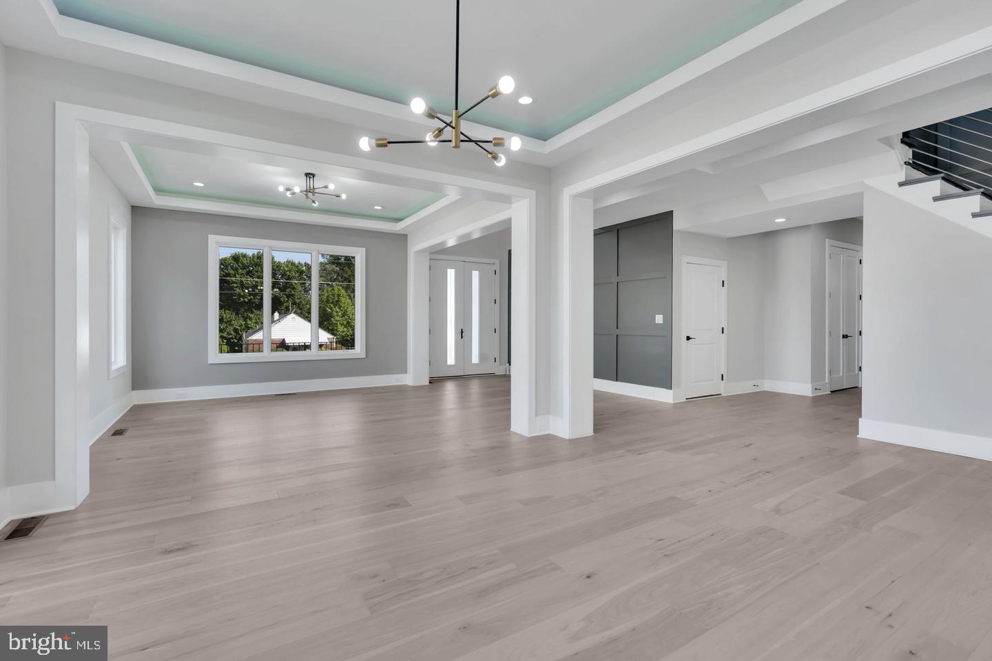 PIMMIT HILLS - Residential