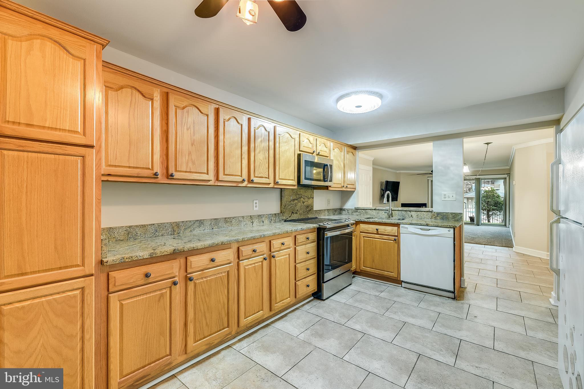 VILLAGE OF CHESAPEAKE HARBOUR - Residential Lease