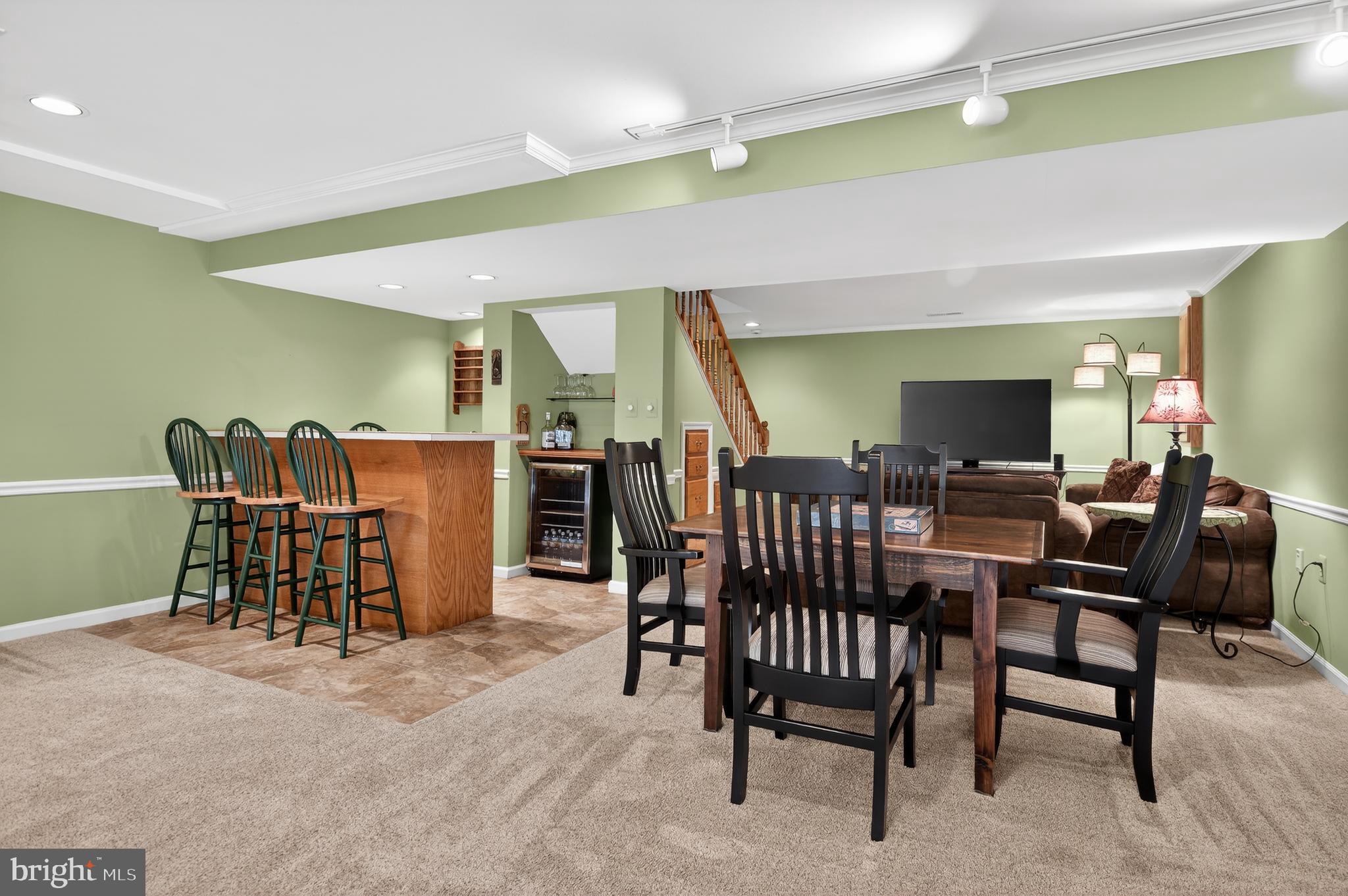 KINGS VALLEY MANOR - Residential